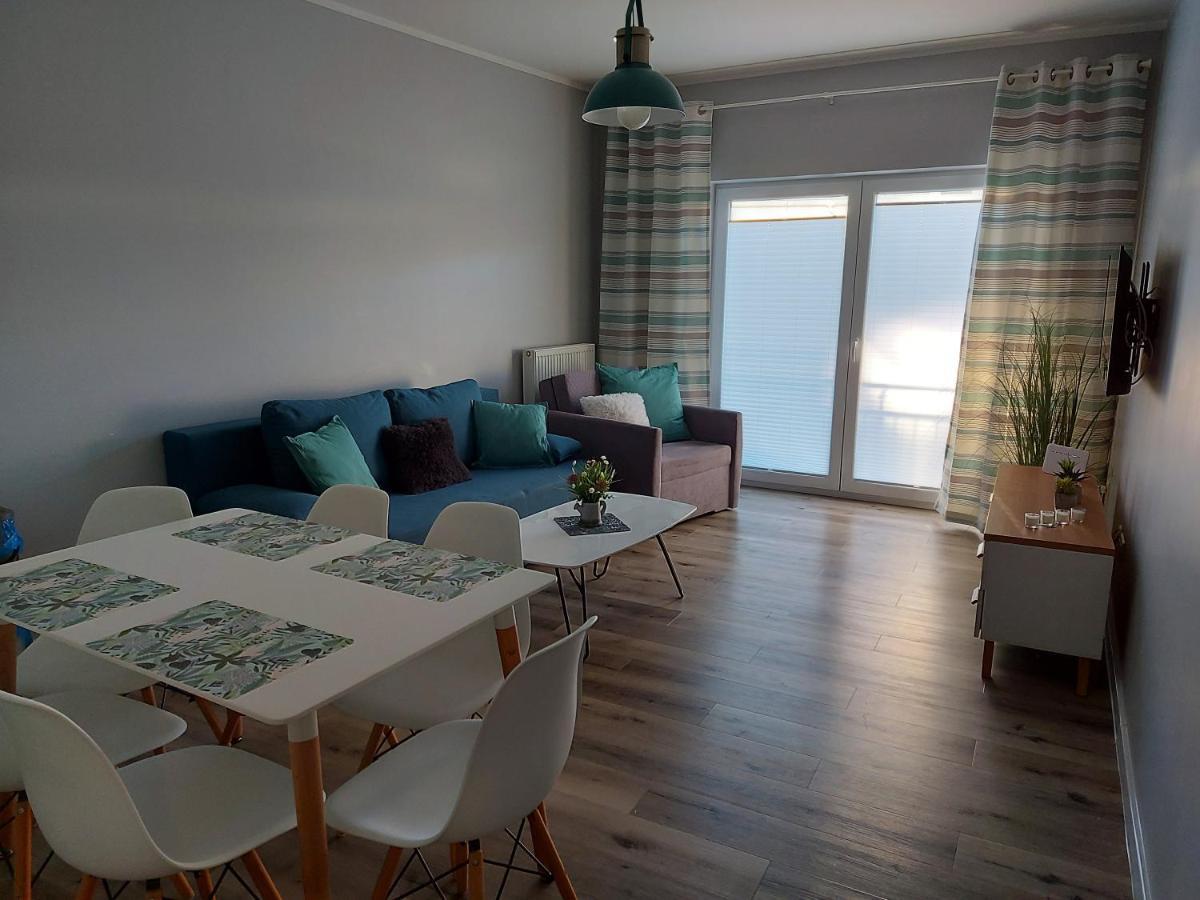 Apartamenty Z Tarasami "Mietowy Spokoj 15" "Romantyczna Szarosc 16" "Niebieska Elegancja 17" Maksymalnie Dla 6 Osob Pobierowo Eksteriør bilde