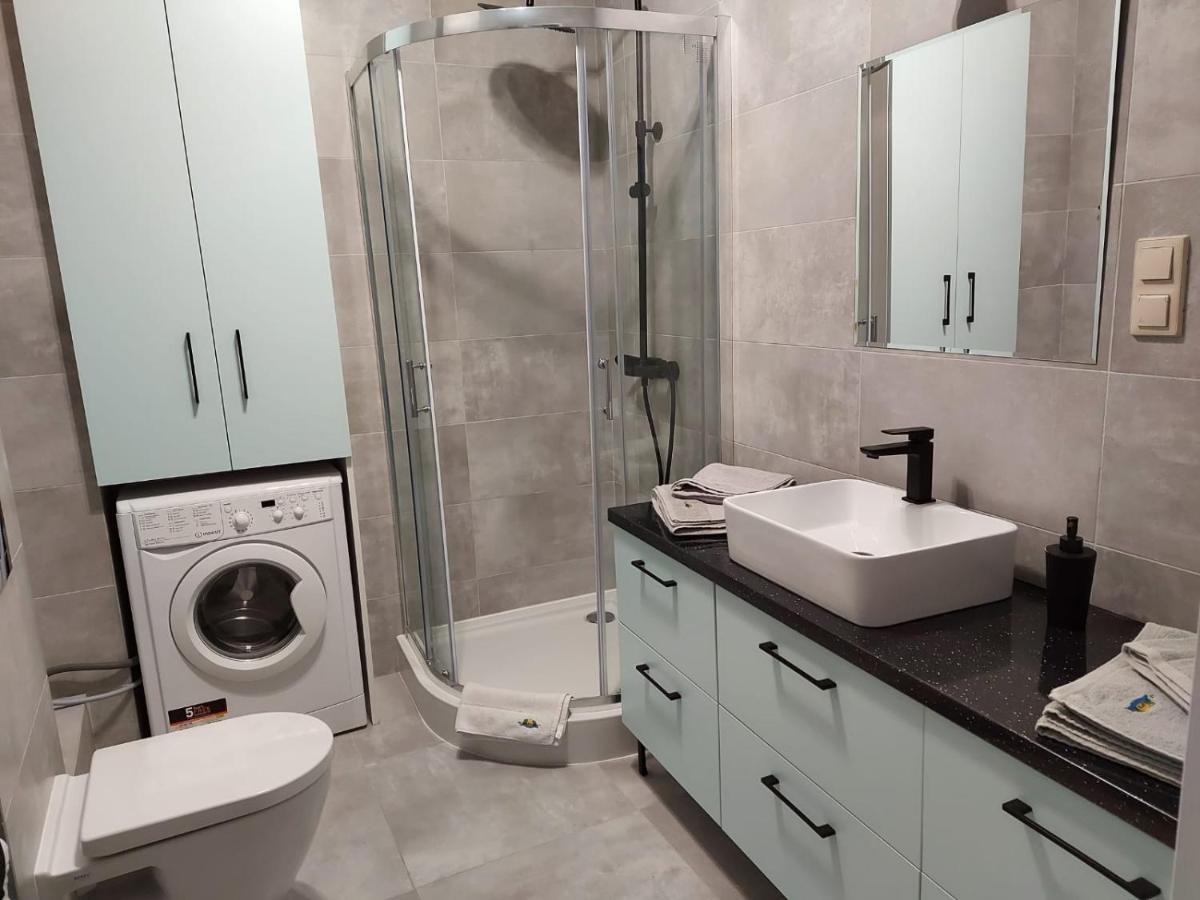 Apartamenty Z Tarasami "Mietowy Spokoj 15" "Romantyczna Szarosc 16" "Niebieska Elegancja 17" Maksymalnie Dla 6 Osob Pobierowo Eksteriør bilde