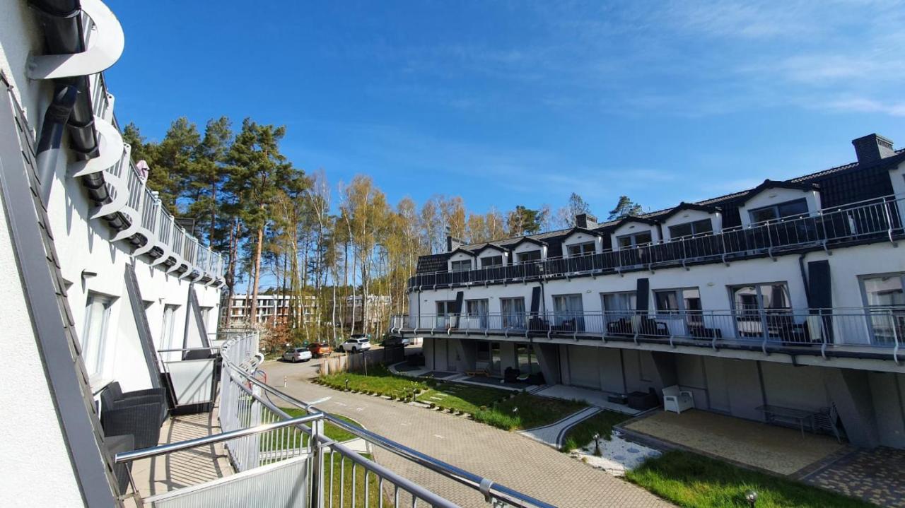 Apartamenty Z Tarasami "Mietowy Spokoj 15" "Romantyczna Szarosc 16" "Niebieska Elegancja 17" Maksymalnie Dla 6 Osob Pobierowo Eksteriør bilde