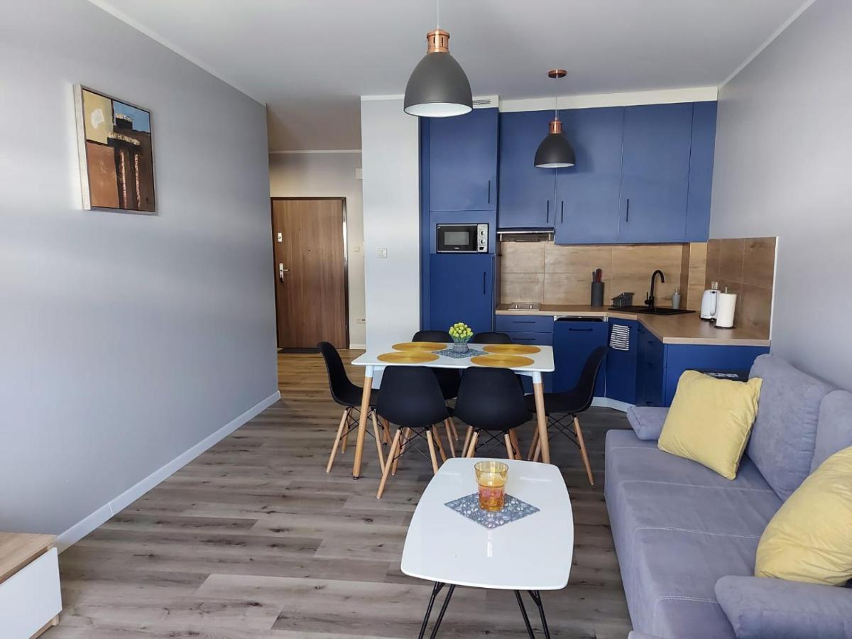 Apartamenty Z Tarasami "Mietowy Spokoj 15" "Romantyczna Szarosc 16" "Niebieska Elegancja 17" Maksymalnie Dla 6 Osob Pobierowo Eksteriør bilde