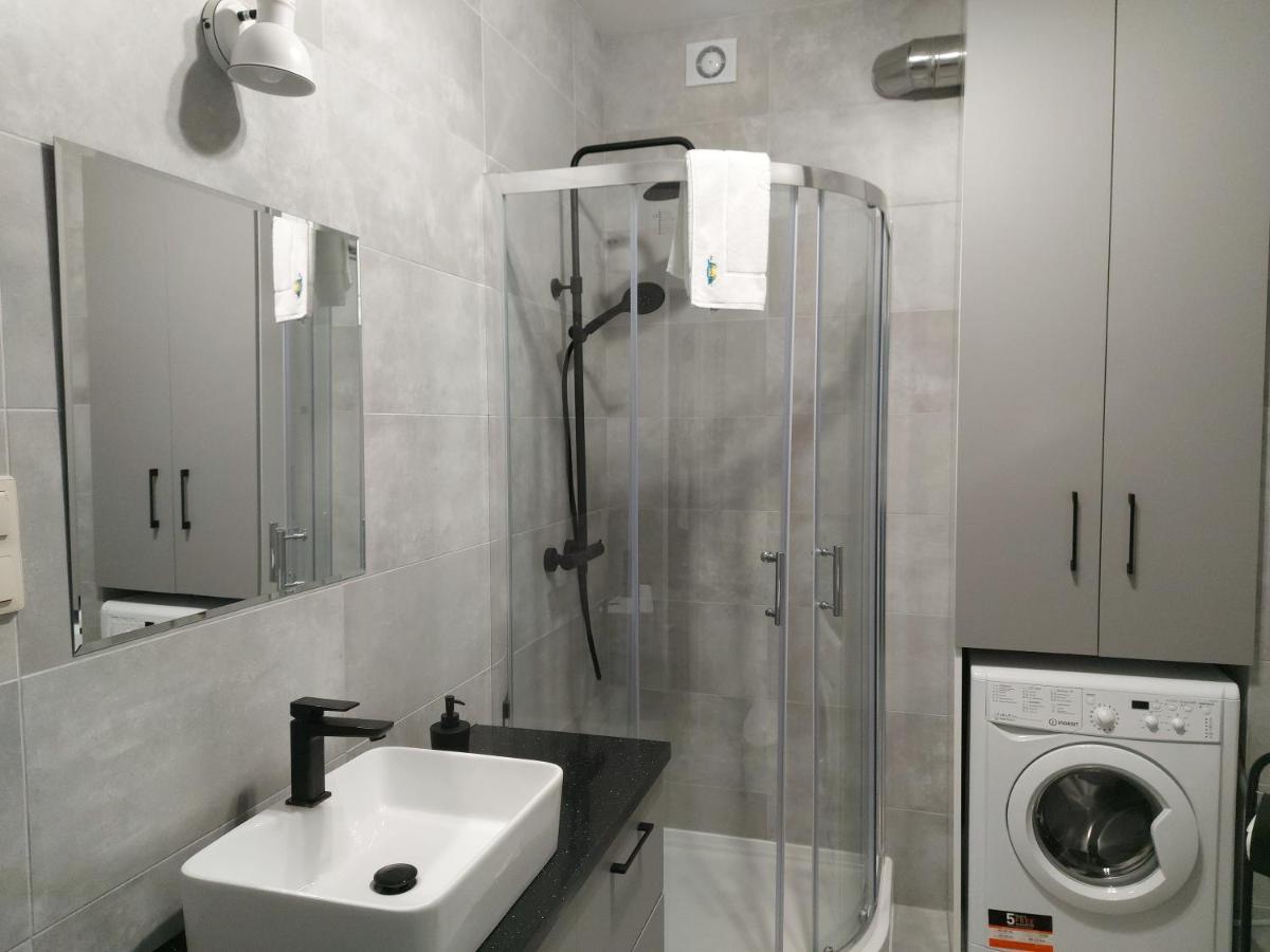 Apartamenty Z Tarasami "Mietowy Spokoj 15" "Romantyczna Szarosc 16" "Niebieska Elegancja 17" Maksymalnie Dla 6 Osob Pobierowo Eksteriør bilde