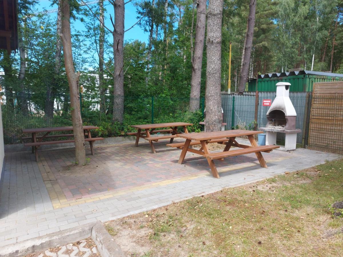 Apartamenty Z Tarasami "Mietowy Spokoj 15" "Romantyczna Szarosc 16" "Niebieska Elegancja 17" Maksymalnie Dla 6 Osob Pobierowo Eksteriør bilde